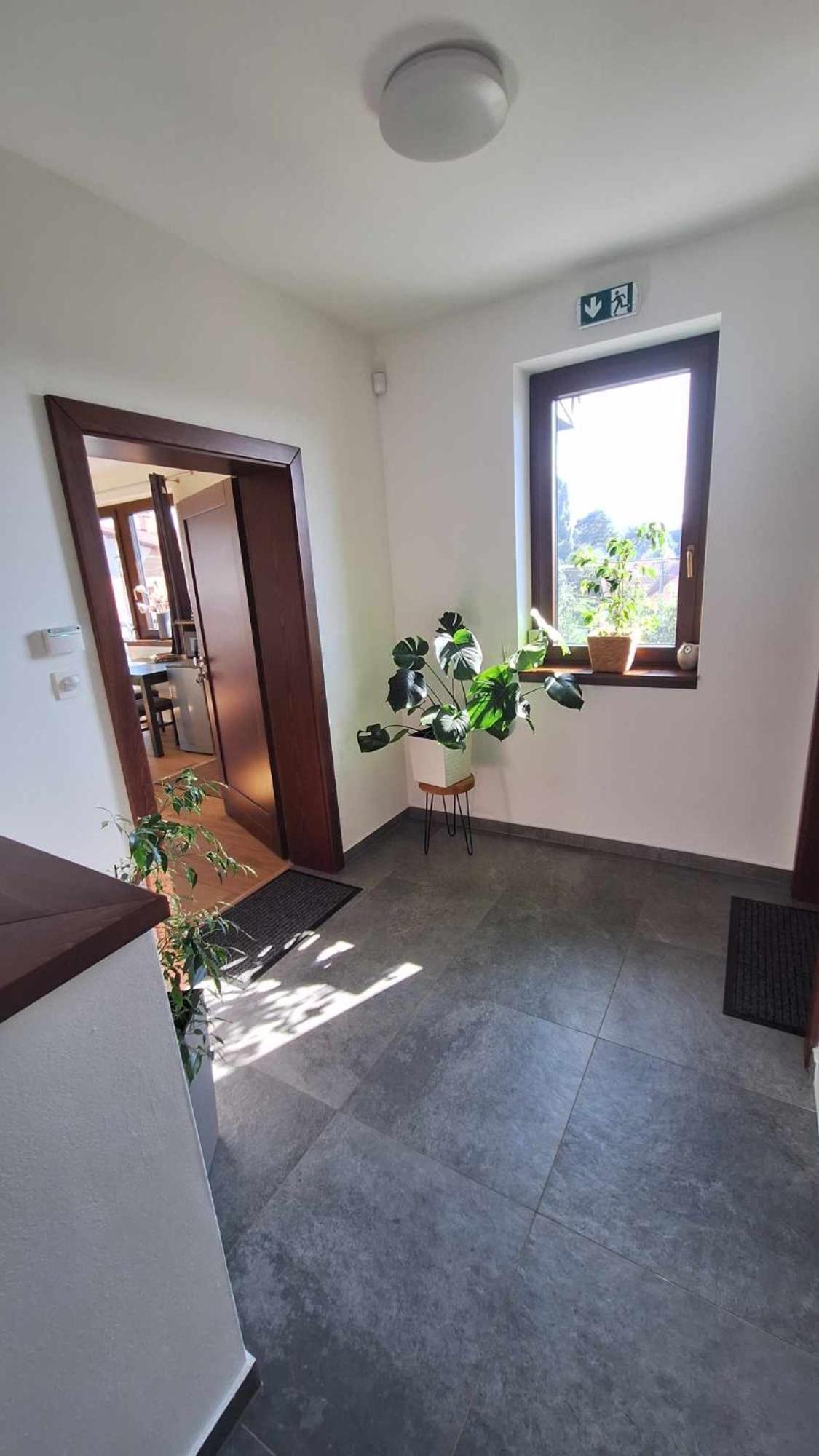Apartmány Zaky Vrbov Exterior foto
